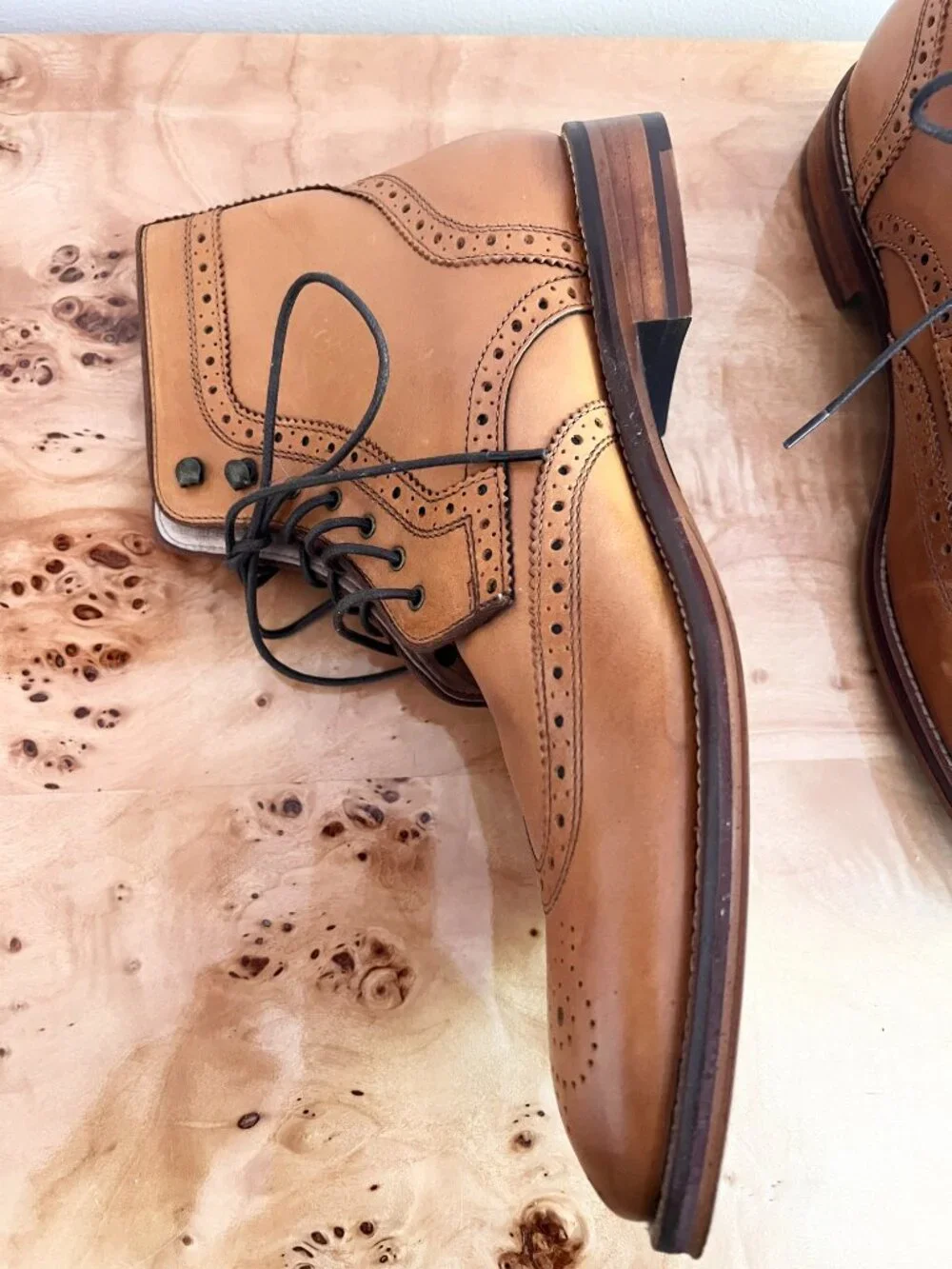 Vintage Tan Leather Wingtip Brogue Boots Johnston & Murphy